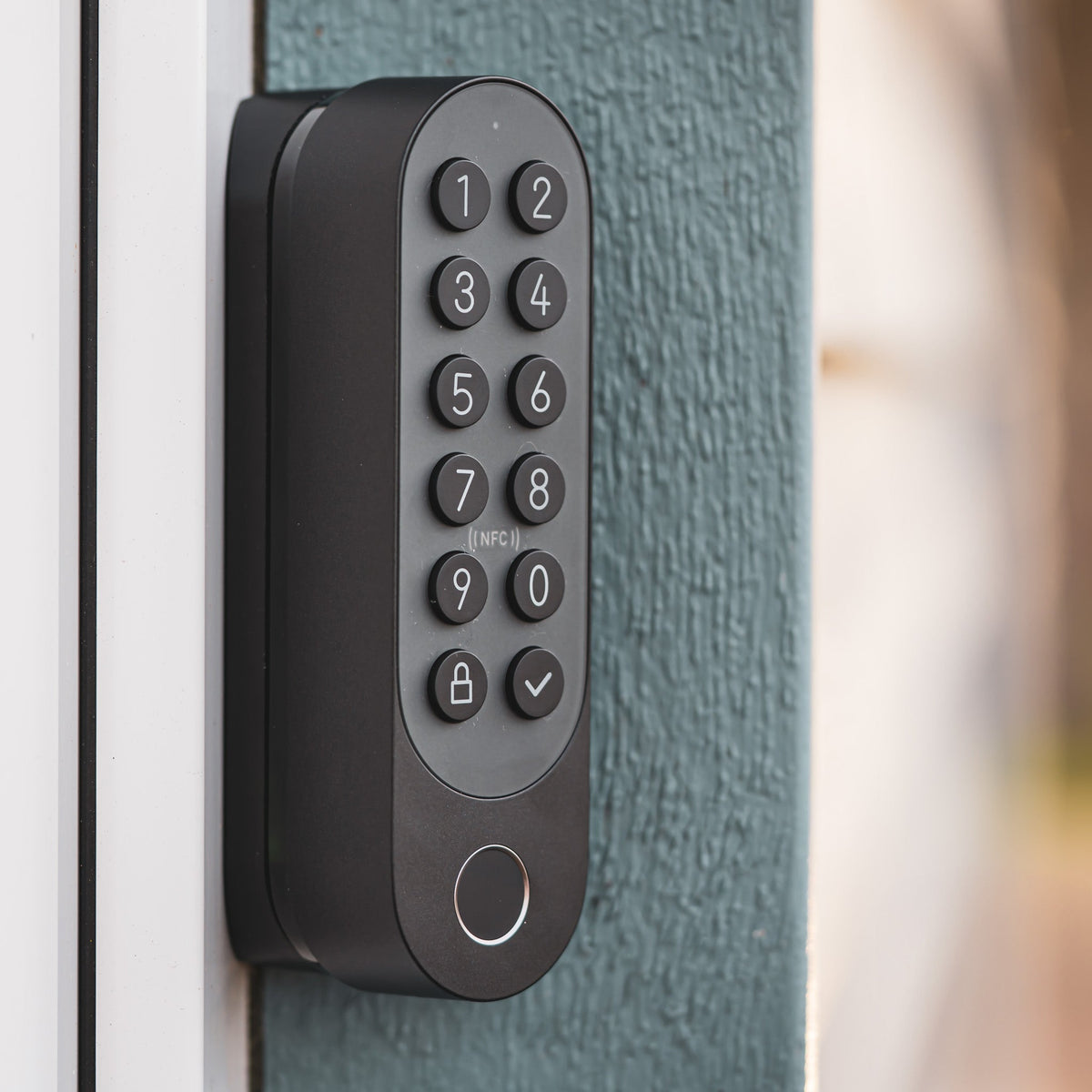 Smart Home & Tech