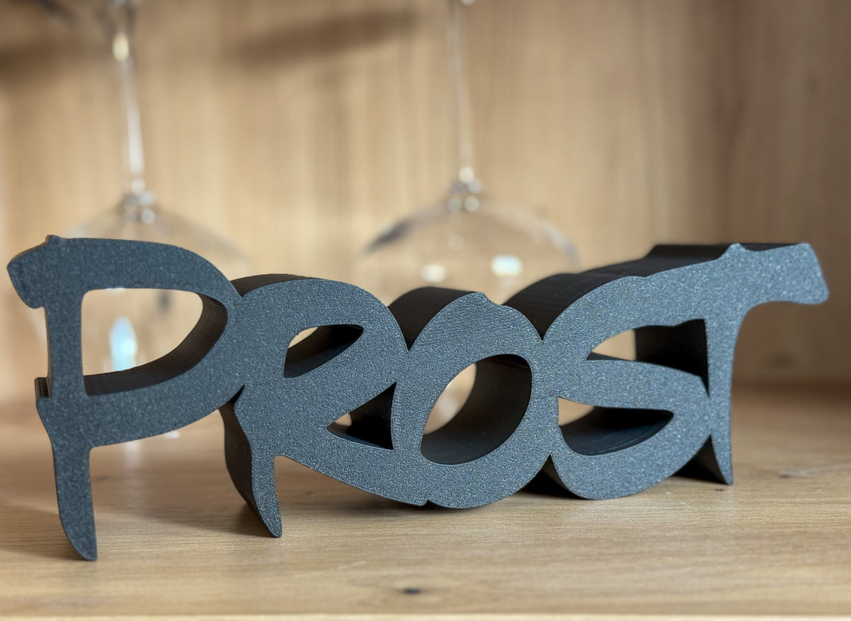 Lettering "CHEERS"